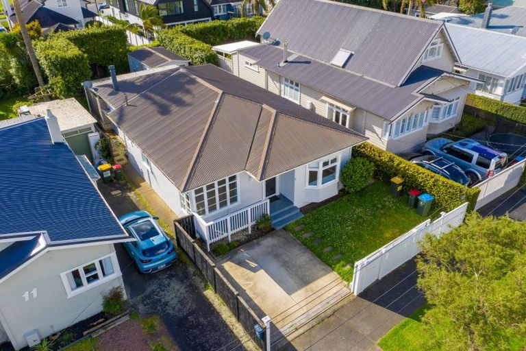 Photo of property in 9 Oban Road, Westmere, Auckland, 1022
