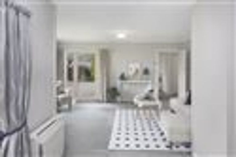 Photo of property in 63 Hounslow Street, Ilam, Christchurch, 8041