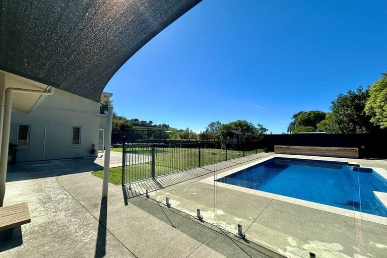 Photo of property in 84 Kent Terrace, Taradale, Napier, 4112