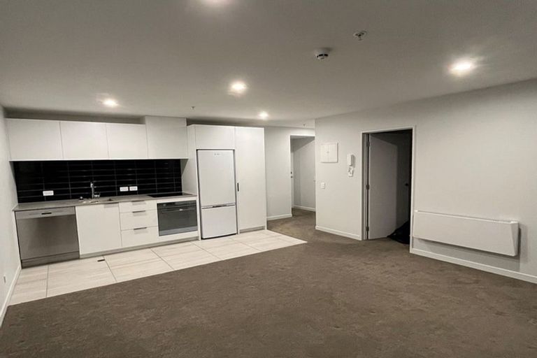 Photo of property in Pinnacle Apartments, E402/160 Victoria Street, Te Aro, Wellington, 6011
