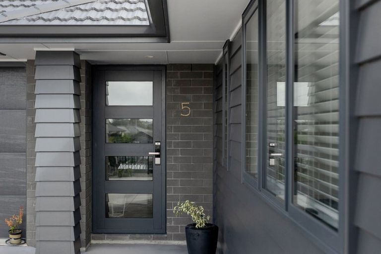 Photo of property in 5 Nottingham Road, Omokoroa, 3114