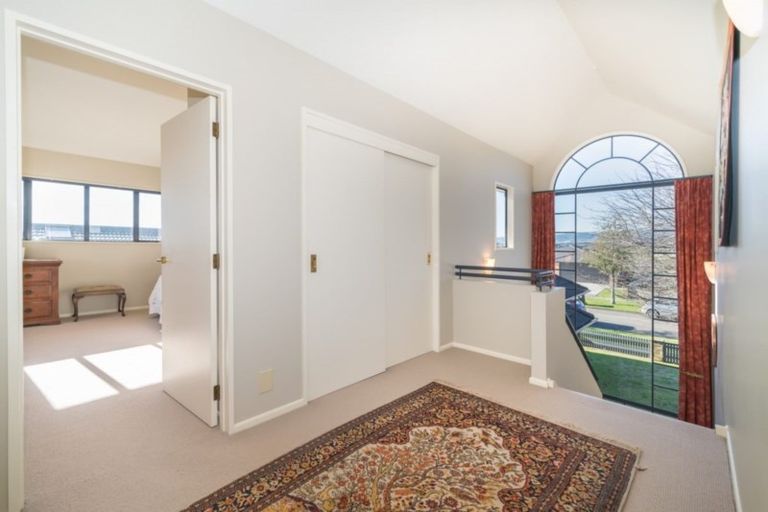 Photo of property in 39 Abby Road, Fitzherbert, Palmerston North, 4410