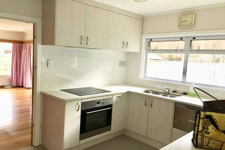 Photo of property in 3/15 Taharoto Road, Takapuna, Auckland, 0622