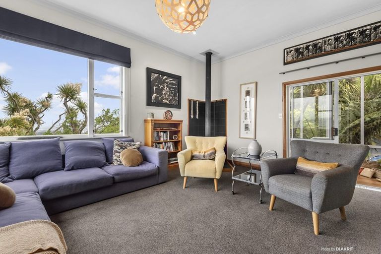 Photo of property in 32 Sugarloaf Road, Brooklyn, Wellington, 6021