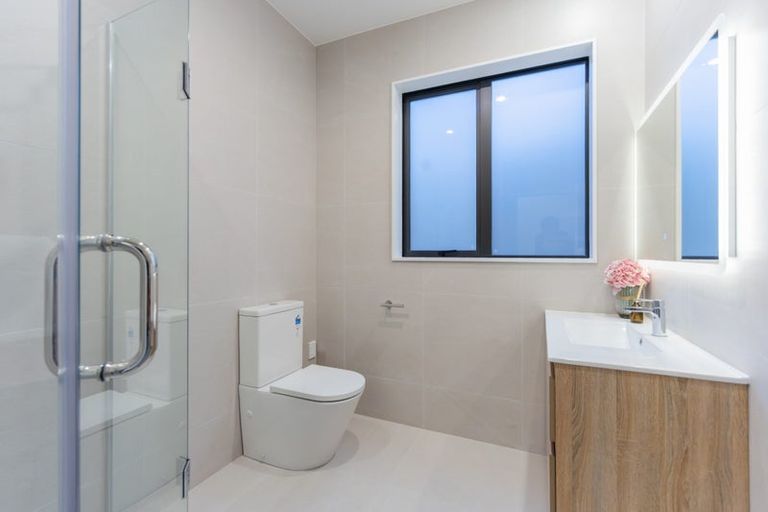 Photo of property in 14 Ringi Lane, Orewa, 0931