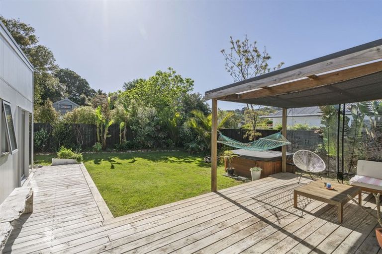Photo of property in 5 Summer Lane, Tairua, 3508