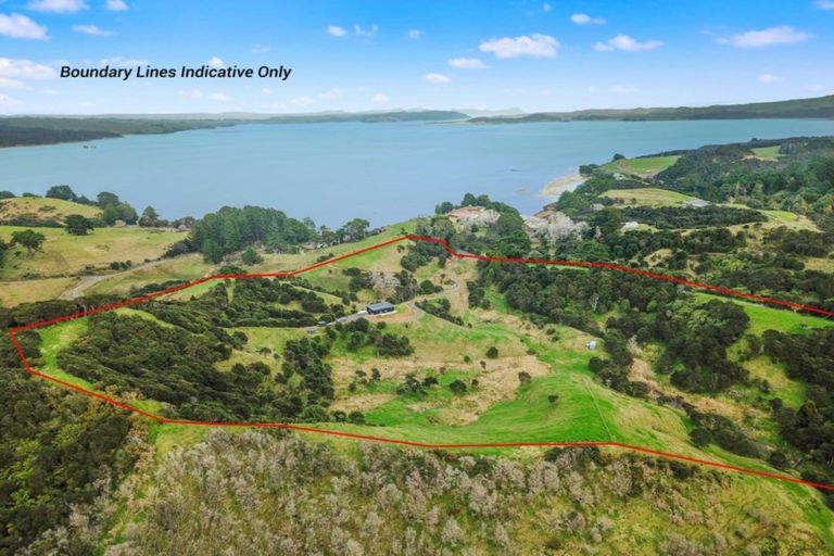 Photo of property in 989 Te Papatapu Road, Raglan, 3894