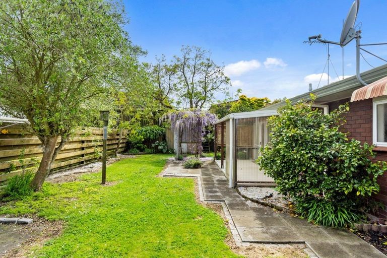 Photo of property in 2 Opal Drive, Papamoa Beach, Papamoa, 3118
