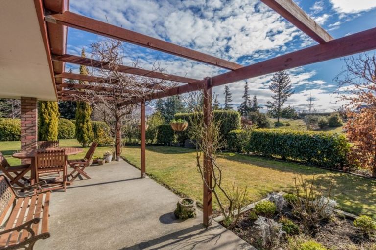 Photo of property in 18 Orchard Road, Wanaka, 9382