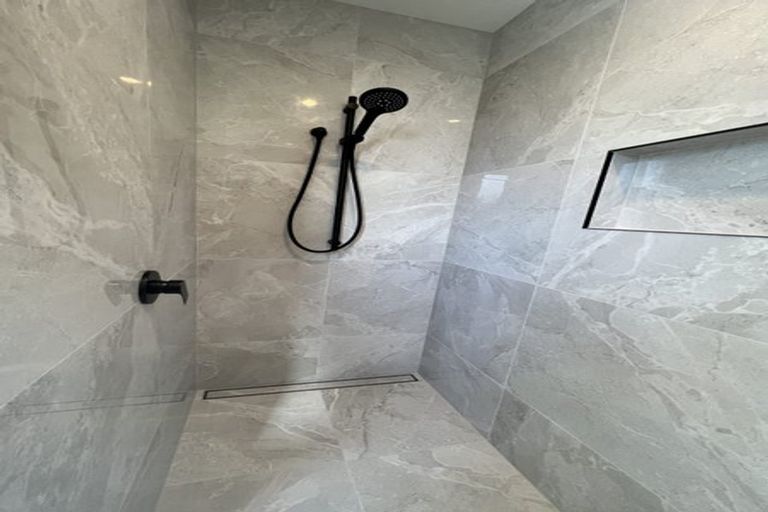 Photo of property in 28 William Paul Street, Cambridge, 3434