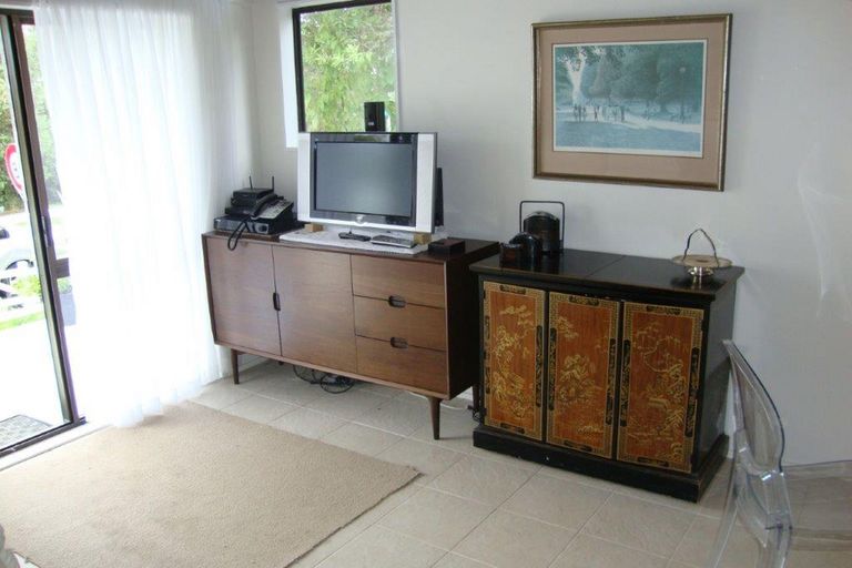 Photo of property in 1a Te Haumi Drive, Paihia, 0200