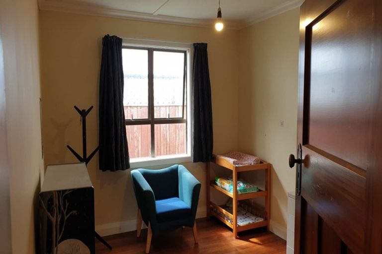 Photo of property in 14 Nottingham Street, Karori, Wellington, 6012