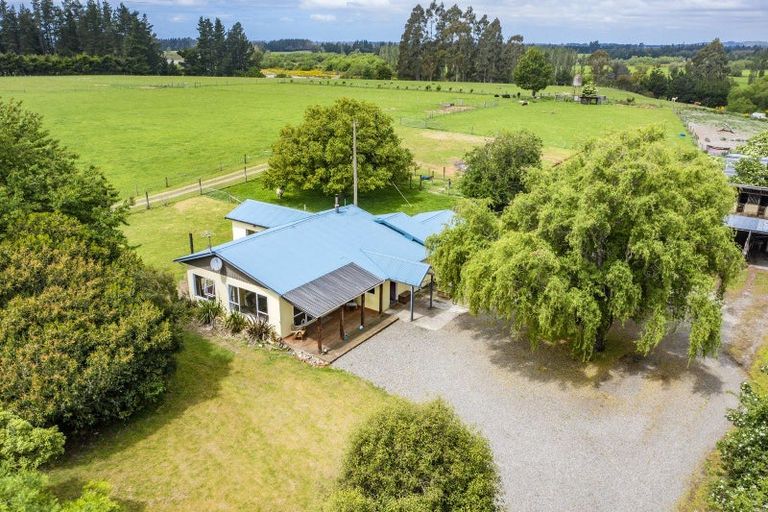 Photo of property in 237 Woodside Road, Oxford, 7495