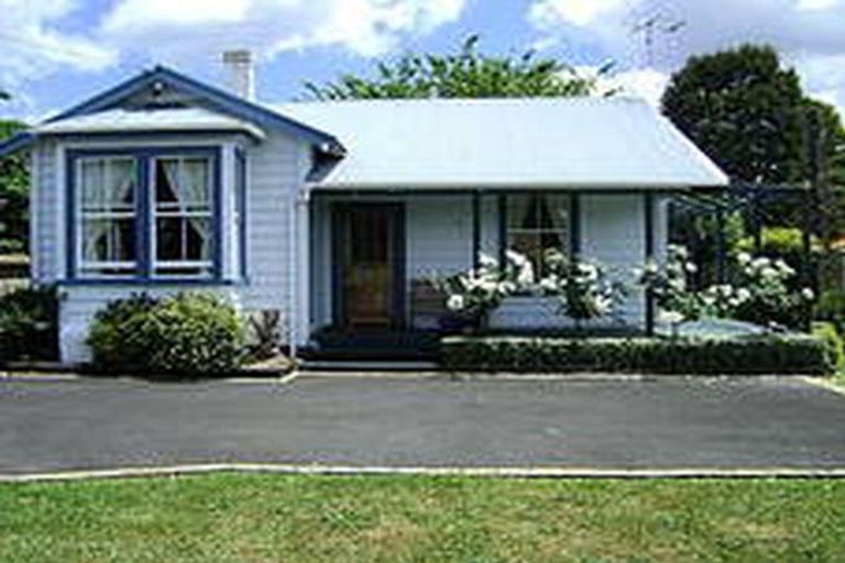 Photo of property in 933 Heaphy Terrace, Fairfield, Hamilton, 3214