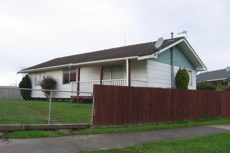 Photo of property in 98 Roberts Line, Kelvin Grove, Palmerston North, 4414