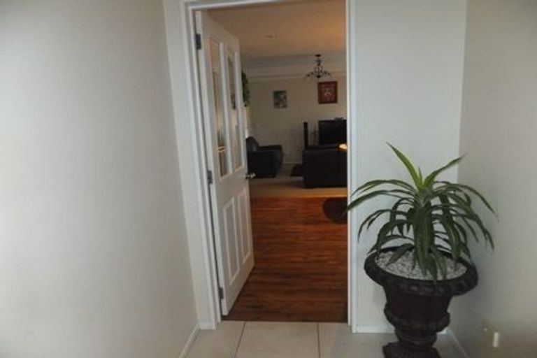 Photo of property in 103 Halberg Street, Dallington, Christchurch, 8061