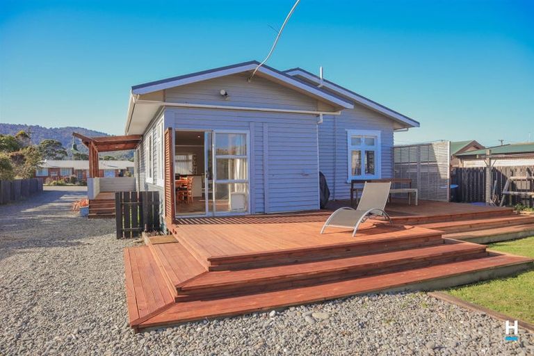 Photo of property in 114 Blake Street, Blaketown, Greymouth, 7805