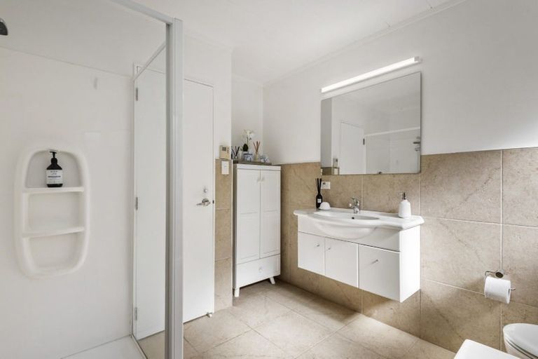 Photo of property in 10 Moorgreen Heights, Torbay, Auckland, 0630