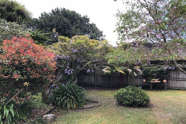 Photo of property in 9 Kauri Road, Whenuapai, Auckland, 0618