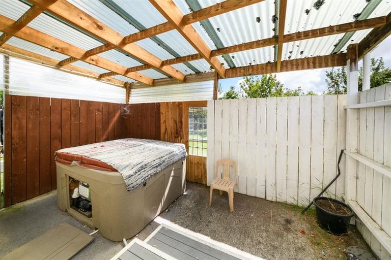 Photo of property in 14 Hunia Street, Marton, 4710