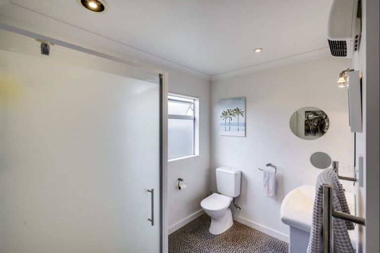 Photo of property in 11 Tasman Drive, Poraiti, Napier, 4112