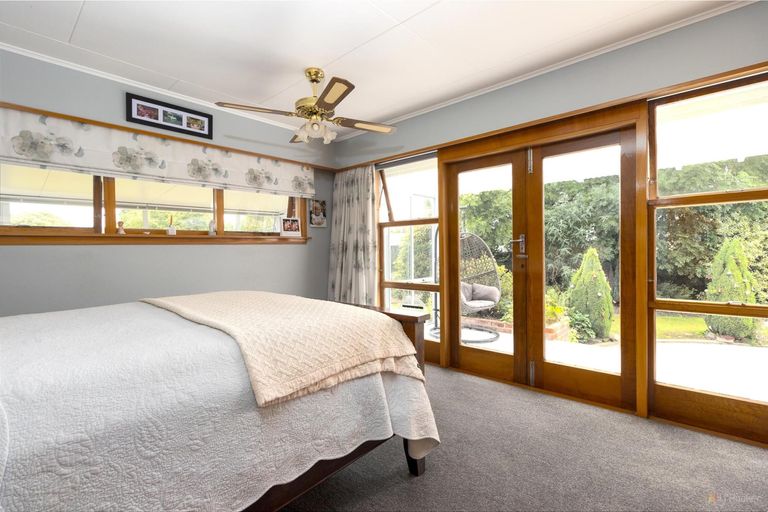 Photo of property in 76 Rhodes Street, Waimate, 7924