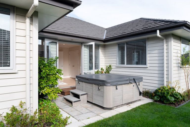 Photo of property in 64 Roy Hilton Drive, Flagstaff, Hamilton, 3210