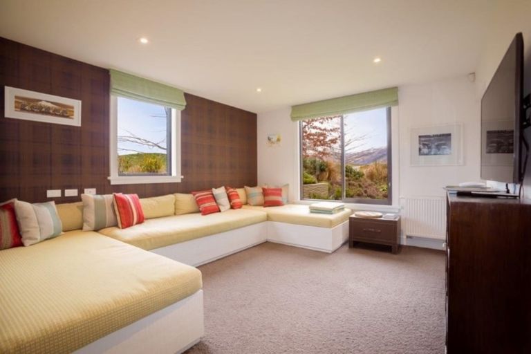 Photo of property in 4 Torea Lane, Arrowtown, Queenstown, 9371