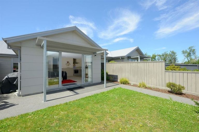 Photo of property in 13 Cassino Street, Rangiora, 7400