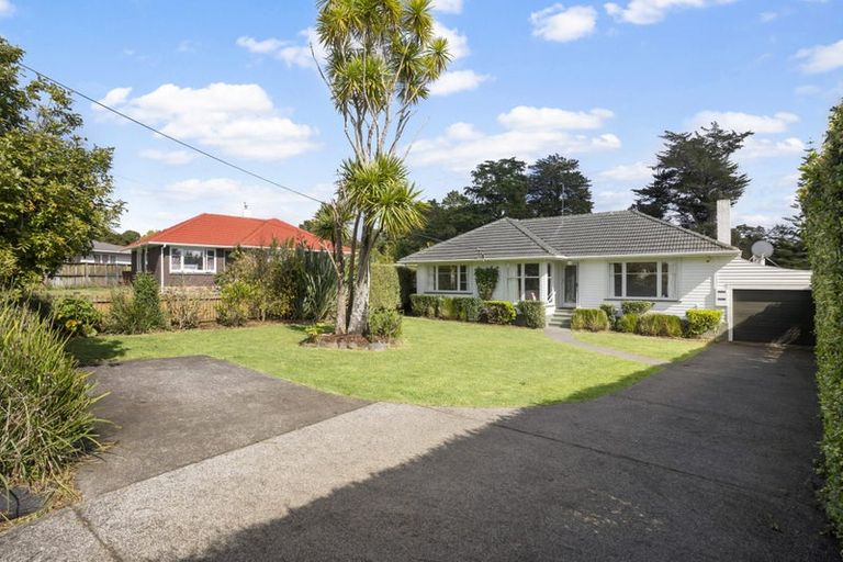 Photo of property in 67 Smythe Road, Henderson, Auckland, 0612