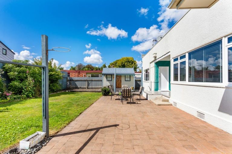 Photo of property in 1202a Heretaunga Street East, Parkvale, Hastings, 4122