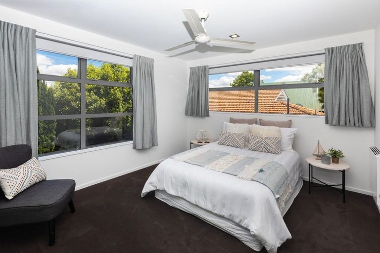 Photo of property in 15a Tomes Road, St Albans, Christchurch, 8052
