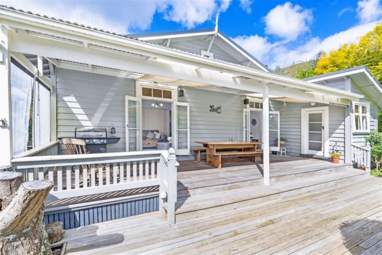 Photo of property in 126 Awaroa River Road, Abbey Caves, Whangarei, 0110
