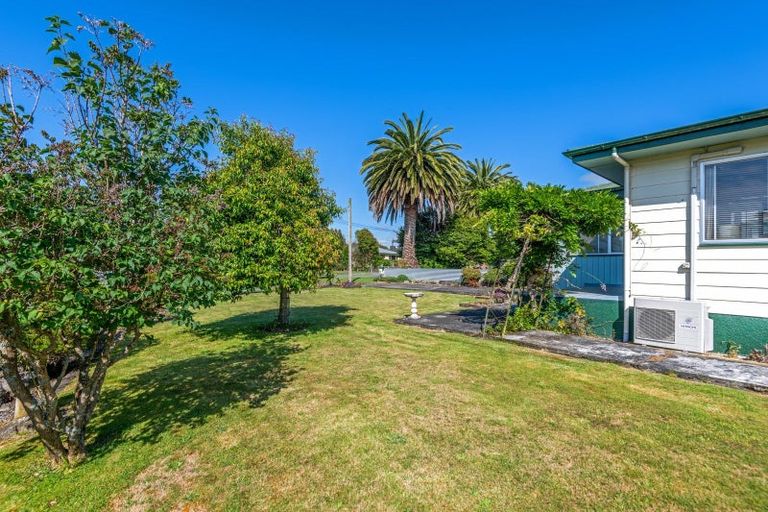 Photo of property in 40 Tararua Street, Pahiatua, 4910