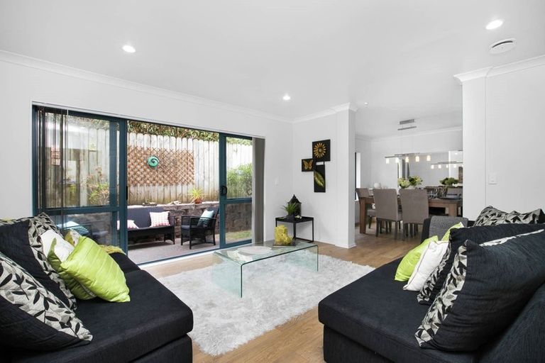 Photo of property in 16 Hinckley Court, Dannemora, Auckland, 2016