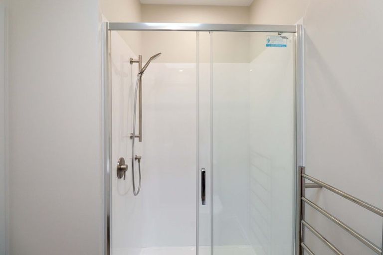 Photo of property in 6/123 Knights Road, Hutt Central, Lower Hutt, 5010