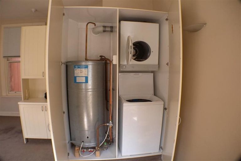 Photo of property in 5/33 Dowling Street, Dunedin Central, Dunedin, 9016