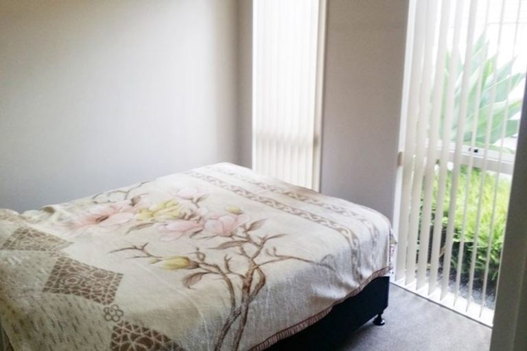 Photo of property in 15 Stamford Crescent, Flat Bush, Auckland, 2019