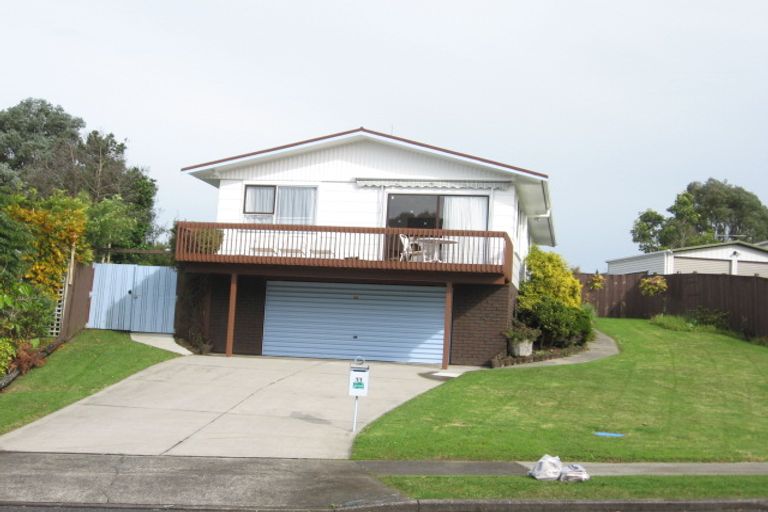 Photo of property in 11 Blanche Way, Half Moon Bay, Auckland, 2012