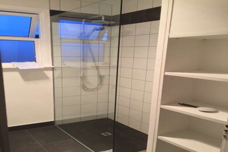 Photo of property in 79 Upton Street, Wanaka, 9305