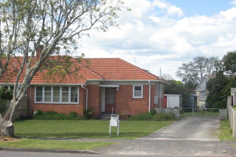 Photo of property in 35 Bowen Street, Cambridge, 3434