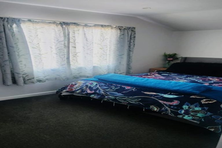 Photo of property in 28 Langana Avenue, Browns Bay, Auckland, 0630
