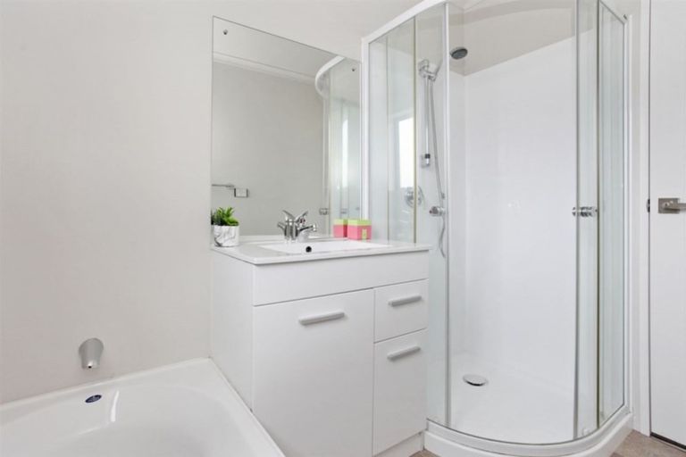 Photo of property in 274 Breezes Road, Aranui, Christchurch, 8061