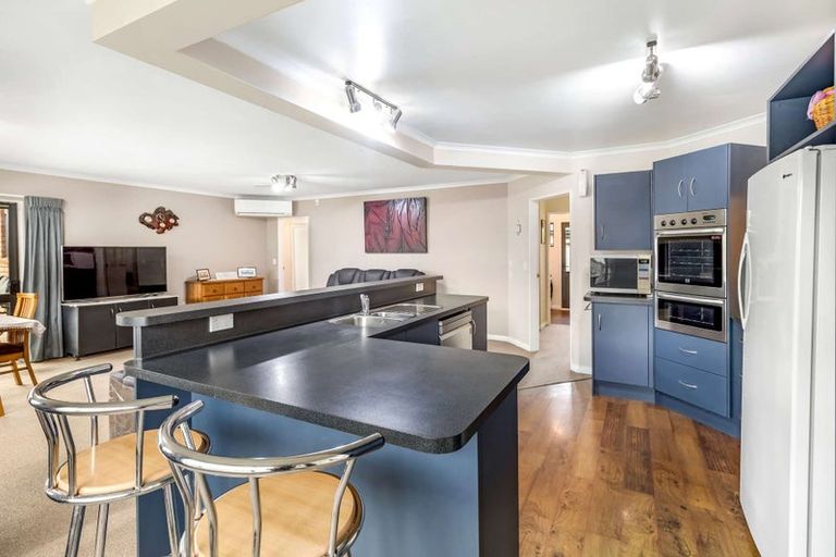 Photo of property in 49 Peppertree Glade, Kelvin Grove, Palmerston North, 4414