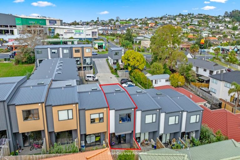 Photo of property in 17/694 Whangaparaoa Road, Stanmore Bay, Whangaparaoa, 0932