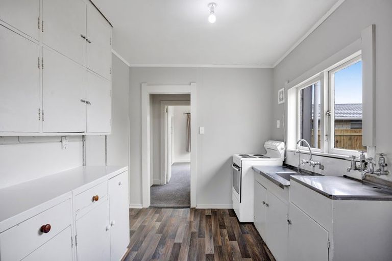 Photo of property in 66 Camberwell Road, Hawera, 4610