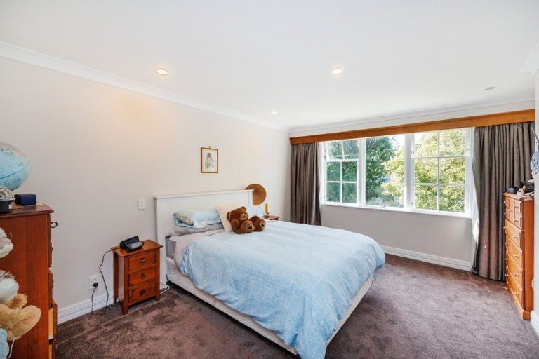 Photo of property in 43 Te Awe Awe Street, Hokowhitu, Palmerston North, 4410