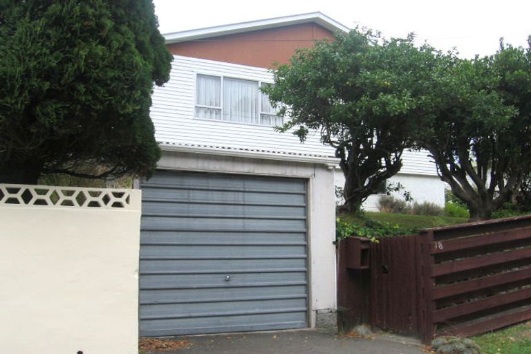 Photo of property in 18 Sunshine Avenue, Karori, Wellington, 6012