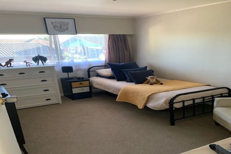 Photo of property in 28 Lakeside Drive, Pahurehure, Papakura, 2113