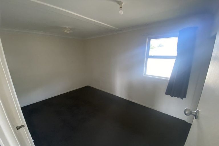 Photo of property in 2-3/240 Clayton Road, Pukehangi, Rotorua, 3015